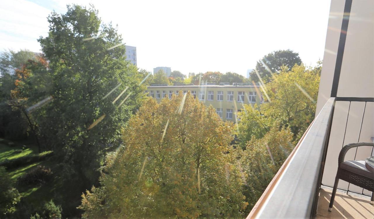 Apartament Mgm Karmelicka Warsaw Exterior photo