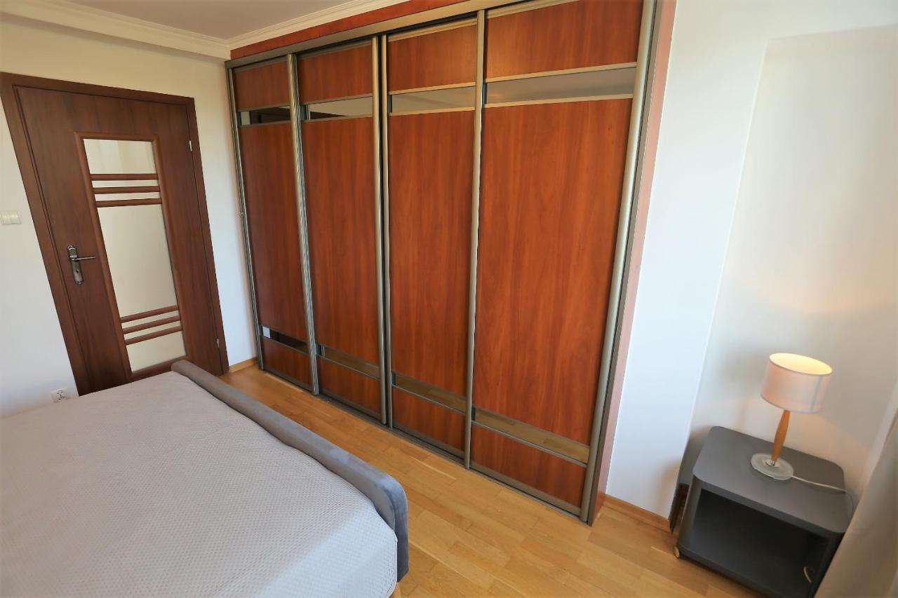 Apartament Mgm Karmelicka Warsaw Exterior photo