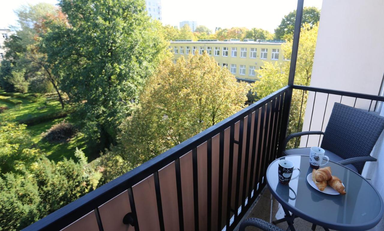 Apartament Mgm Karmelicka Warsaw Exterior photo