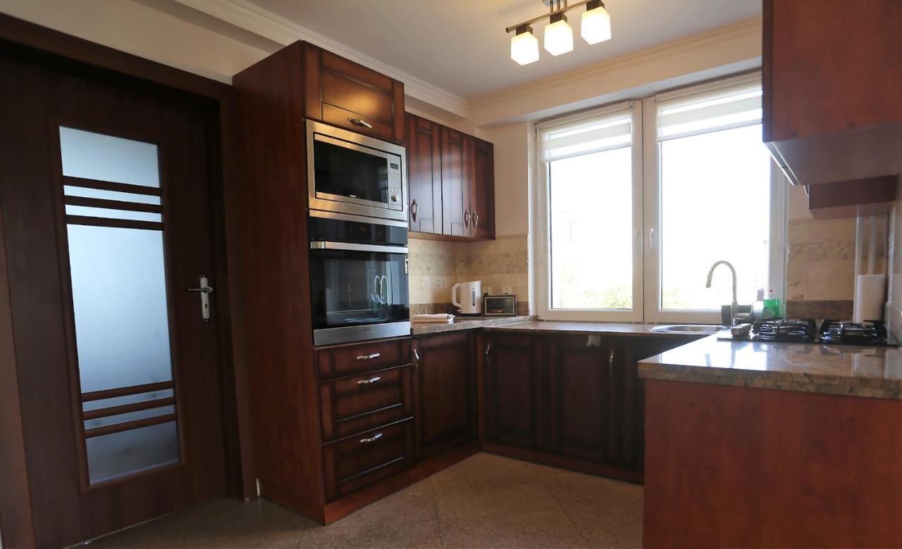 Apartament Mgm Karmelicka Warsaw Exterior photo